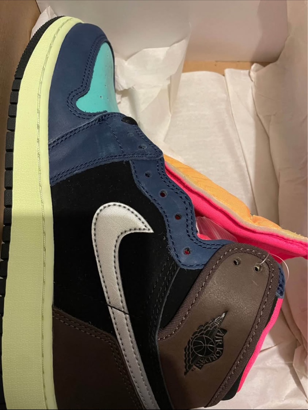 Jordan 1 Retro High Tokyo Bio Hack - Picture 7 of 7